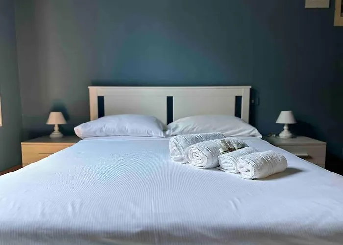 Xenia s - Charming Garden Suite In Porta Venezia